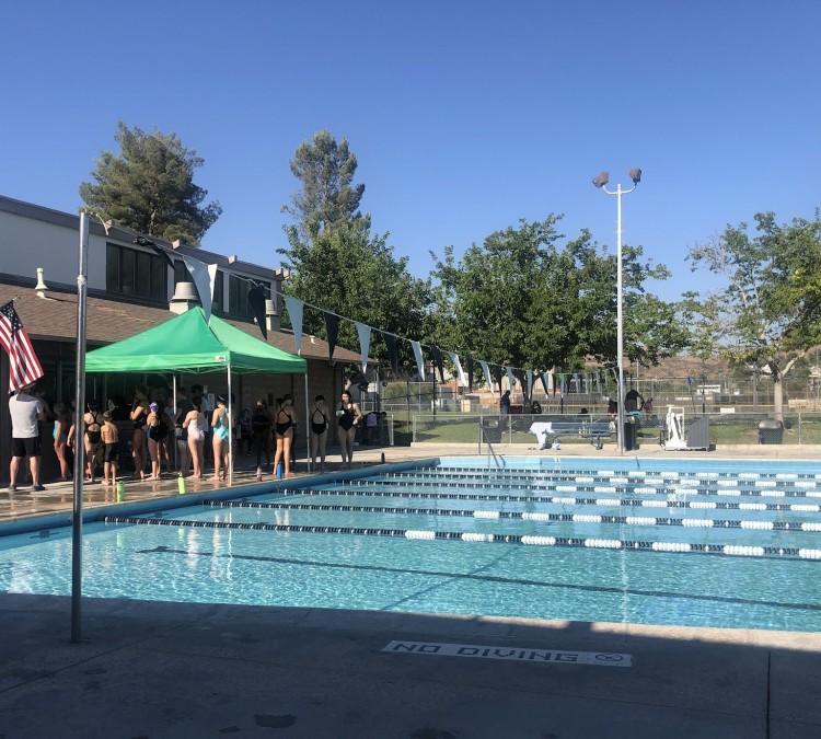North Oaks Community Pool (Canyon&nbspCountry,&nbspCA)